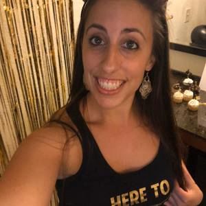 Meet your Posher, Loryn